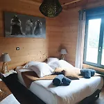 Bois Le Havre Du Sotrè Sauna Panoramique Jacuzzi 14 Personnes Et 2 Bébés Chalet Gérardmer