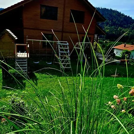 Bois Le Havre Du Sotre Sauna Panoramique Jacuzzi 14 Personnes Et 1 Bebe Chalet Gerardmer